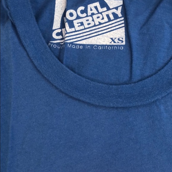 Local celebrity size xs muscle top - Picture 2 of 3